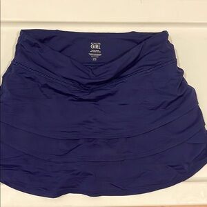 like new girls tennis skort